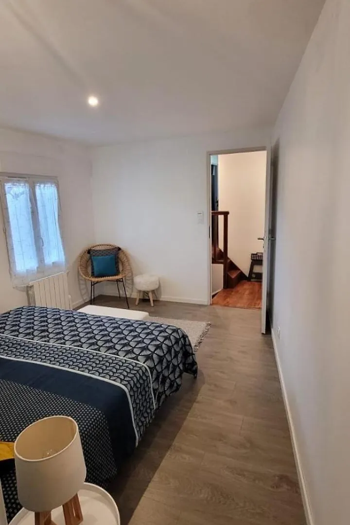 Chez Odette Et Ricardo Meximieux - Perouges Villa France